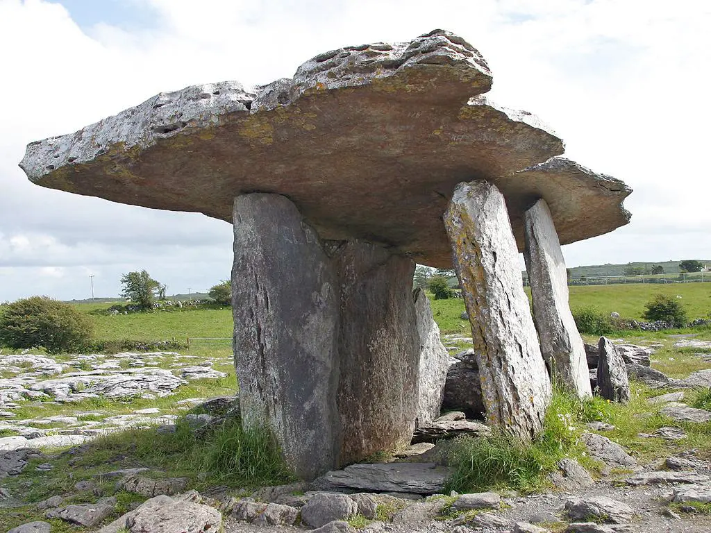 Poulnabrone dolmen, County Clare
